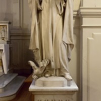 Statue of St. Thomas Aquinas in Caldwell Chapel